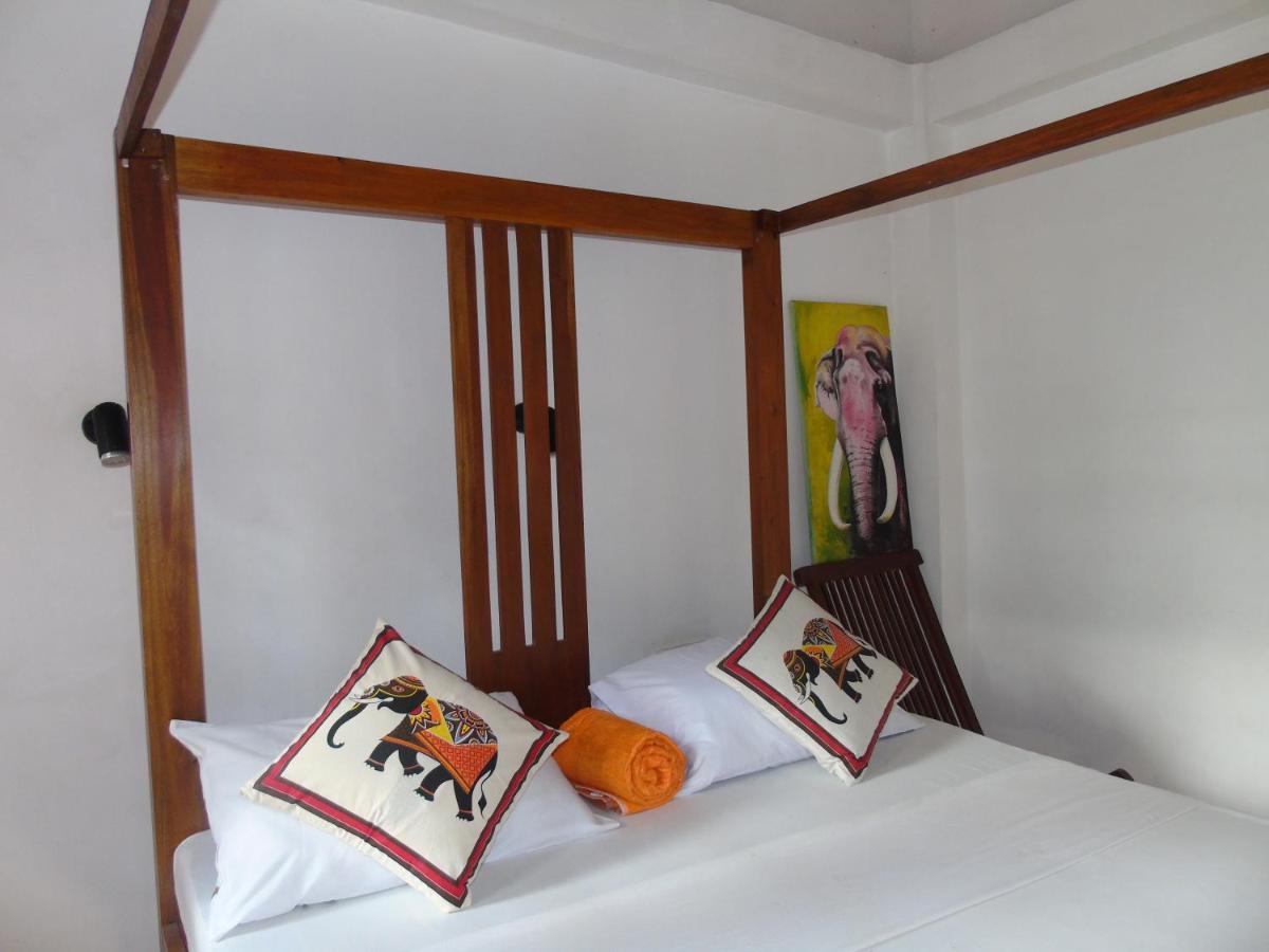 Banana Beach Unawatuna Exterior foto